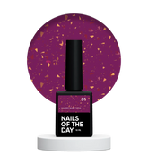 NAILSOFTHEDAY Base 01 Fantástica Base Imitacion Cristal Con Elementos Dorados, 10 ml